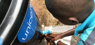 Flécher le sens du passage de l'eau. Une Ecole Primaire Sur Quatre Dans Le Monde Ne Dispose Pas D Eau Potable Gctp