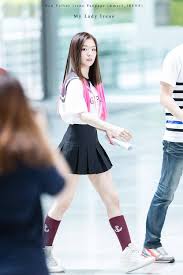 9 Female Idols With Perfect Proportions Despite Being Short Koreaboo Red Velvet Irene Red Velvet Velvet Hair