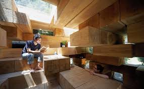 Decouvrez Ces Improbables Constructions En Bois Sou Fujimoto Construction Bois Maison Bois