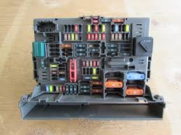 Hi guys , here you will find the wiring diagram for the e90 lci fuse box at 2.53 for an easy job of changing them.hope this video helps you and if so stay. Diagram 2007 Bmw 335i Fuse Box Diagram Full Version Hd Quality Box Diagram Pvdiagramsgerryj Ecclesieracalmuto It