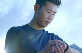 Son heung min, the captain of the south korea national team and plays as a forward for the premier league club tottenham hotspur , recently had a game during the jisoo was in london during the same time as the match after being invited to the burberry collection show for london fashion week. Tag Heuer Offers Limited Edition Watch In Honor Of Sohn Heung Min Retail In Asia