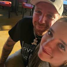 What custom tray designs are available for a 2019 Grand Caravan to hold  mail?