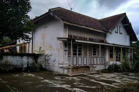 0 ratings0% found this document useful (0 votes). Sejarah Desa Klampok Desa Klampok