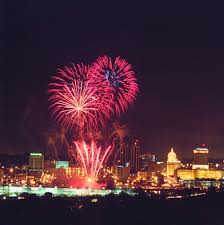Unitypoint Red White And Boom This 4th Of July In Downtown Peoria And East Peoria One Of The Largest Fireworks Display In Peoria Illinois East Peoria Peoria