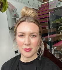 Sarah Nevitt's Instagram, Twitter & Facebook