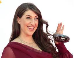 A talented actress, an author and a neuroscientist mayim bialik was welcomed in 1975. Big Bang Theory Actress Mayim Bialik Husband Divorcing Reuters