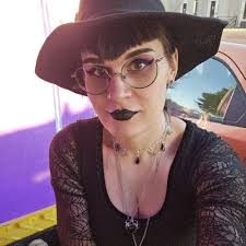 What brand of etching primer is recommended for metal?