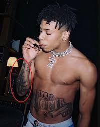 November 1, 2002 age ( 17 years). Nle Choppa S 5 Tattoos Their Meanings Body Art Guru