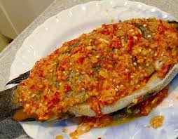 Bawang putih ketumbar jahe garam bahan olesan untuk bakaran Ikan Buntal Projects Photos Videos Logos Illustrations And Branding On Behance