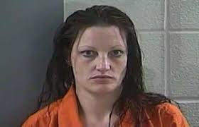 Tabitha Hinkle's Instagram, Twitter & Facebook