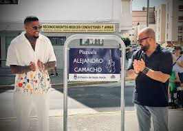 Lavon porn entered her awesome pad and had a couple of