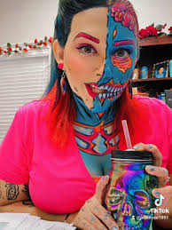 Jessica Rose Odom (@jessirose1991)