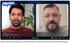 The 12 Best Influencer Marketing Podcasts To Listen To Today