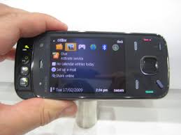 Photos: Nokia N86 8MP at GSMA 2009 - CNET