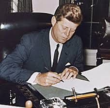 Warum die nato die bundeswehr brauchte | zdfinfo doku. 22 Oktober 1962 Seeblockade Gegen Kuba Verhangt Welt