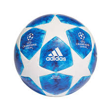 Con apenas tres días antes de la final de la liga de campeones en portugal, la uefa puso a la venta el martes 1.700 boletos para que hinchas de todo el mundo puedan asistir al partido entre manchester city y chelsea. Balon Champions League 2020 Filtracion Accesorios De Futbol
