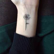 Small Flower Tattoo Tumblr Daisy Tattoo Tasteful Tattoos Small Daisy Tattoo