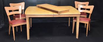 Glass, refinishing would be extra. Heywood Wakefield Dining Table 4 Dogbone Chairs For Sale At Auction On 26th January Bidsquare