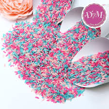 Reparte los tubos de arroz entre tus invitados o colócalos bien presentados en algún lugar visible para que puedan cogerlos ellos mismos. Arroz De Colores Para Boda Mezcla Princesas Arroz De Color Colores Para Boda Arroz Boda
