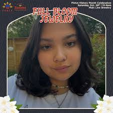 Amelia Henson's Instagram, Twitter & Facebook