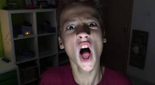 Over the next three years, munteanu was unable to establish himself at wolfsburg and was loaned out to aj auxerre, arminia bielefeld, and fsv frankfurt. Vlad Munteanu Home Facebook