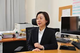 10여일 앞으로 다가온 미국 대선 마지막 tv토론, 승자는? 독감백신포비아. í™ìµí'œ ë°±ì‹  êµ¬ë§¤ ì•ˆ ê¸‰í•´ ê¸°ëª¨ëž€ ë°œì–¸ ë‹¹ì‹œ ìƒí™© ë³´ë©´ ì¶©ë¶„ížˆ ê·¼ê±° ìžˆì–´