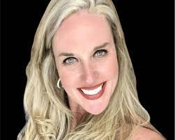 Pamela Leeper's Instagram, Twitter & Facebook