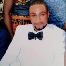 Lamine Mara updated his profile picture.