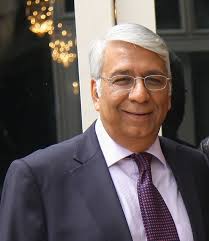 LEADERS IN THE MAKING THE CRUCIBLES OF CHANGE MAKERS IN HR