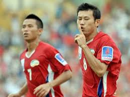 Hoàng đức sút phạt thành 'siêu phẩm'. Thá»ƒ Cong Mang Ten Má»›i Clb Bong Ä'a Viettel Bao NgÆ°á»i Lao Ä'á»™ng
