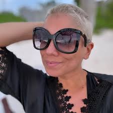 🌴✨ After an incredible week emceeing a global financial conference in  beautiful Tulum (more