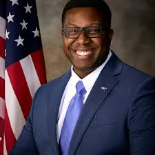 Tim Andras (@tim.andras) • Facebook