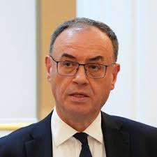 Andrew Bailey popularity & fame