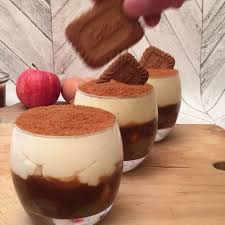 Iramisu Pomme Caramel Beurre Sale Tiramisu Pomme Caramel Beurre Sale Super Rapide A Faire Et A Deguster Chefclub Chefclubt Kakor Dessertbord