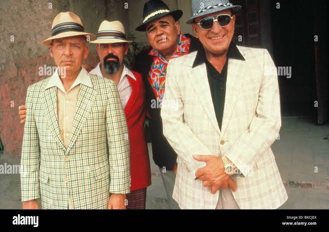 CANNONBALL RUN II (1984) CANNONBALL RUN 2 (ALT) TELLY SAVALAS CBR2 011  Stock Photo - Alamy