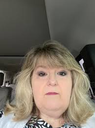 Detra Little's Instagram, Twitter & Facebook