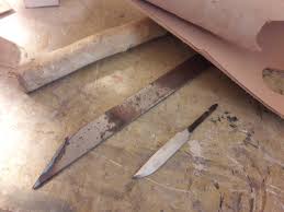 Tuto Cosmikvratch Le Blog Bushcraft Et Couteaux Couteau Fabrication Couteau Couteau Bushcraft
