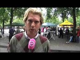En la nederlandana, la termino geen stijl (vortopa tradukuro: Geenstijl Tv Jaaroverzicht 1 Youtube