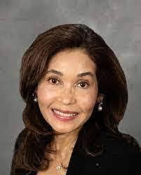 Ely Feliciano's Instagram, Twitter & Facebook