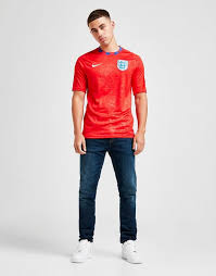An england fanatic in nizhny novgorod celebrates after their match against panama. Red Nike England Pre Match Shirt Jd Sports