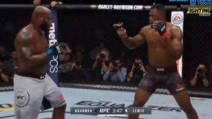 Ufc 249 francis ngannou vs jairzinho rozenstruik weigh in and face off. Ufc 226 Francis Ngannou Vs Derrick Lewis Full Figh Gameplay Youtube
