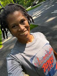 Hey everybody! A little bit of a cold snap but we know the warm weather is  coming. I cant wait for all the sun. What part of the warmer weather do you