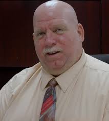 Steve Loomis's Instagram, Twitter & Facebook