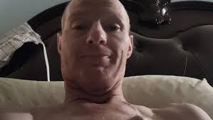 Kenneth Sweat's Instagram, Twitter & Facebook