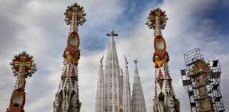 Los niños son los más vulnerables en la red y es necesario concienciarles sobre los riesgos que puede conllevar el uso imprudente de internet. La Sagrada Familia Tendra Los Nuevos Controles De Seguridad Acabados En Diciembre