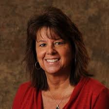 Vicky Mcneil's Instagram, Twitter & Facebook