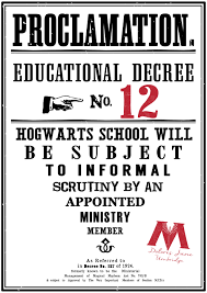 Die beiden kleinen einklappen eine dünne linie kleber auf die unteren kanten geben die untere ecke ebenfalls einklappen und feststreichen. Harry Potter Educational Decrees Free Printables Paper Trail Design