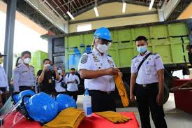 We did not find results for: Ditjen Hubdat Potong Dua Truk Odol Di Merak
