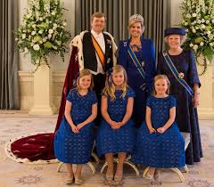In 1981 verhuist het gezin naar. Krakers In Eikenhorst Nieuwe Buren Koning Willem Alexander Prevenda