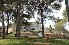Check spelling or type a new query. La Urbanizacion Del Bosque Para Vivir Ni Hablar Opiniones De Viajeros Sobre Club De Golf El Bosque Chiva Tripadvisor